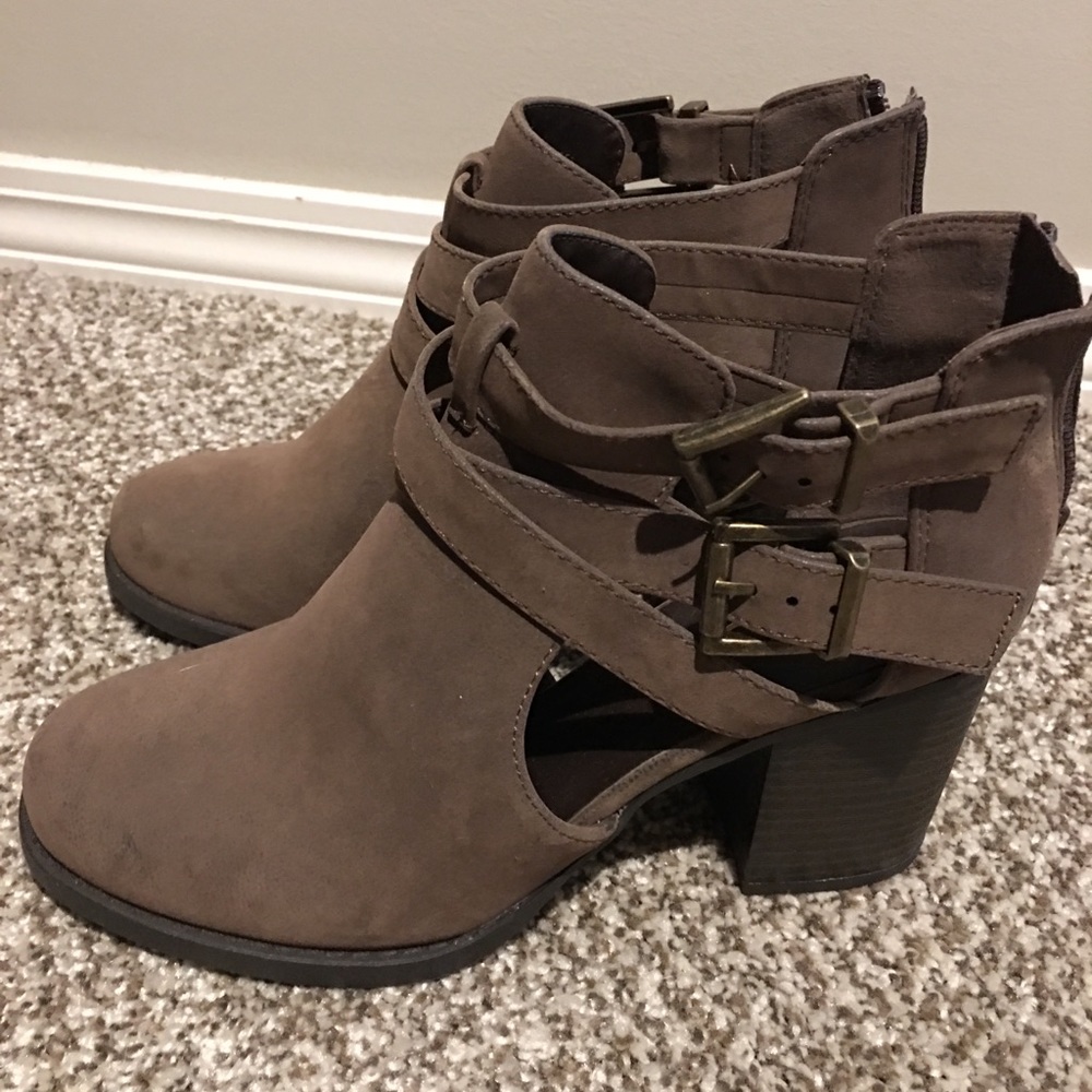 SODA booties